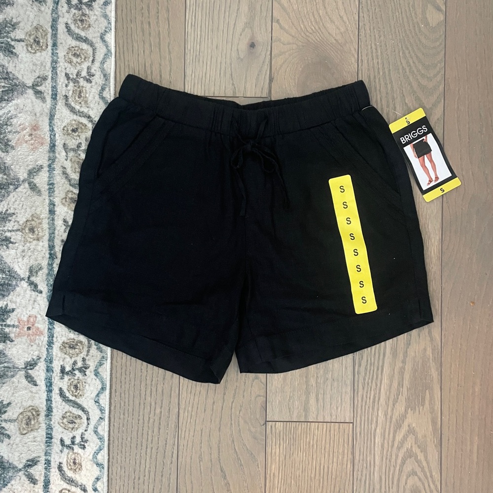 Briggs New York Women's Black Cargo Shorts